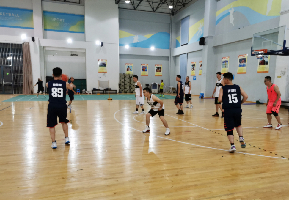 和记注册网址VS意格供暖 2019篮球友谊赛